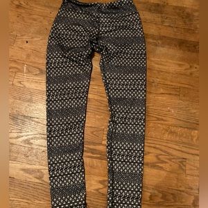 RBX athletic leggings! Black and white